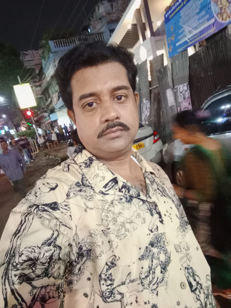 Looking for our son Somnath Gupta 44 yrs divorce, Kolkata, MBA Baidya. Working in a manufacturing industry, salary is Rs. 30000/- per month with also does private tutions. 

Bride must be from normal family of same caste around 38 yrs. Call 9674228392.